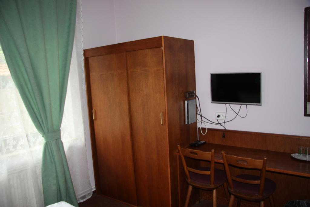 Hotel Zum Goldenen Stern Leibsch Екстер'єр фото