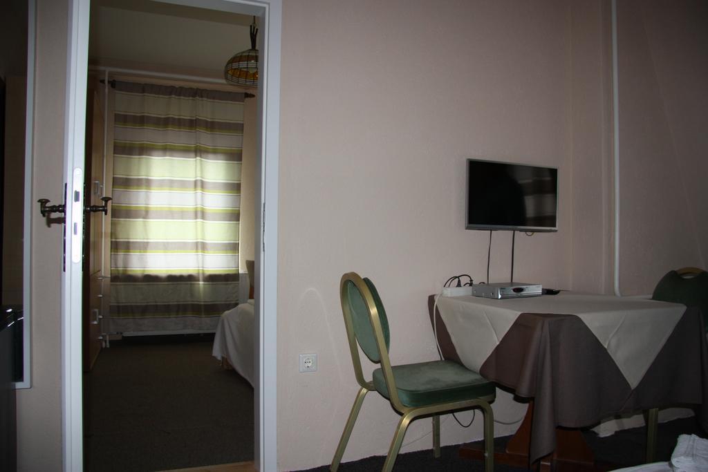 Hotel Zum Goldenen Stern Leibsch Екстер'єр фото