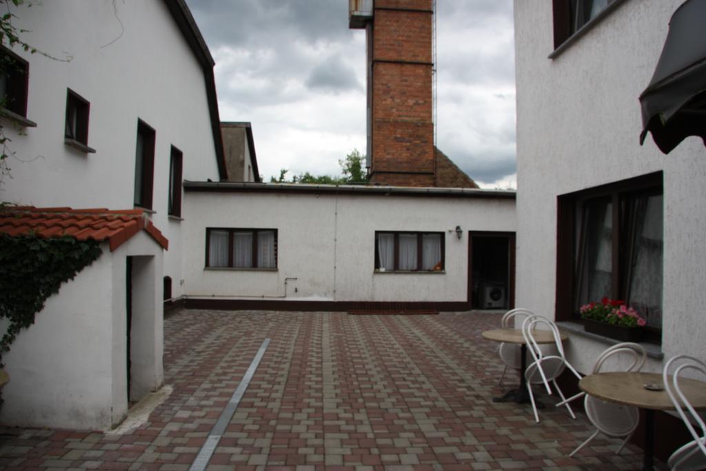 Hotel Zum Goldenen Stern Leibsch Екстер'єр фото
